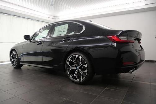 2025 BMW 330 i