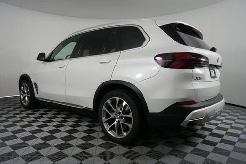 2024 BMW X5 sDrive40i