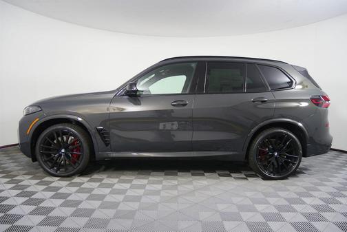 2026 BMW X5 M60i