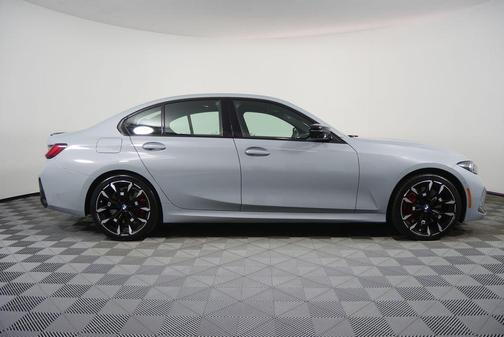 2025 BMW M340 xDrive