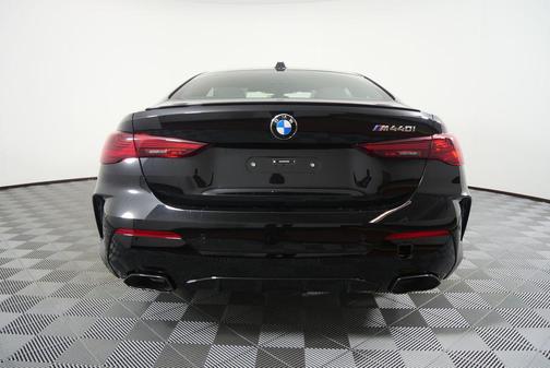 2026 BMW M440 i