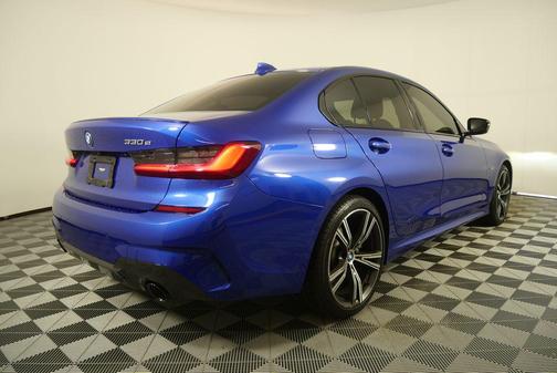 2022 BMW 330e 330e iPerformance