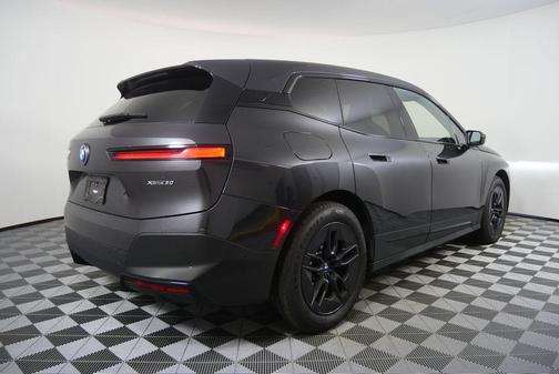 2023 BMW iX xDrive50