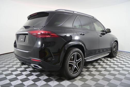 2025 Mercedes-Benz GLE 450e 4MATIC