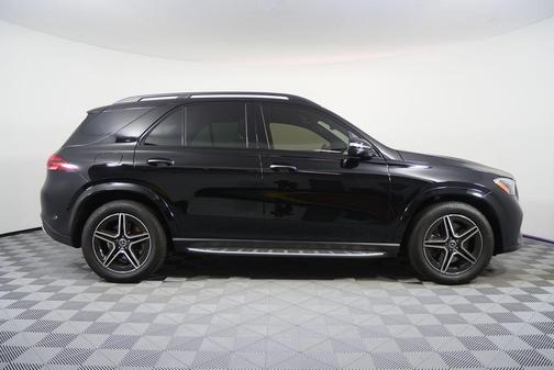 2025 Mercedes-Benz GLE 450e 4MATIC