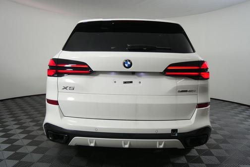 2026 BMW X5 sDrive40i