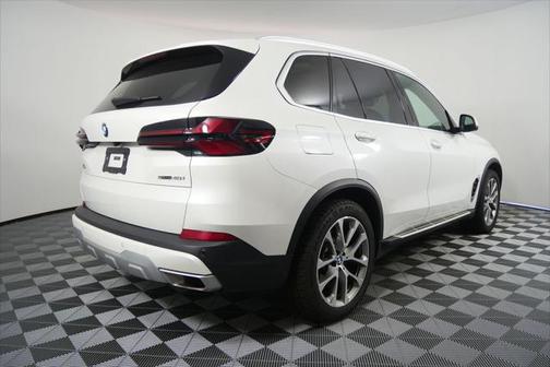 2025 BMW X5 sDrive40i