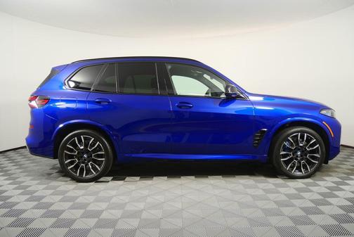 Marina Bay Blue Metallic 2026 BMW X5 M60i