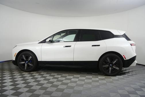 2024 BMW iX xDrive50