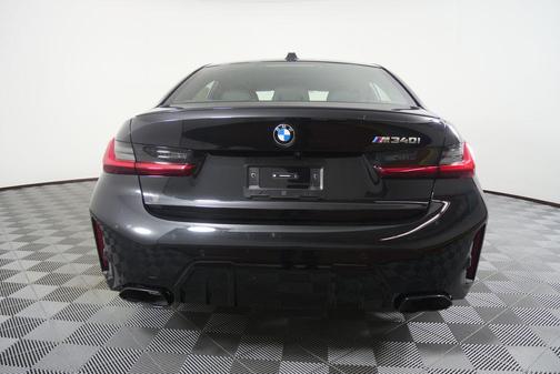 Black Sapphire Metallic 2026 BMW M340 M340i