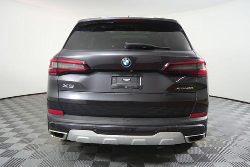 Dark Graphite Metallic 2023 BMW X5 xDrive40i