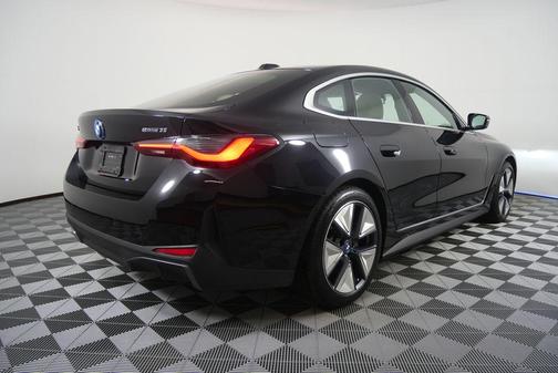 Black Sapphire Metallic 2024 BMW i4 Gran Coupe eDrive35