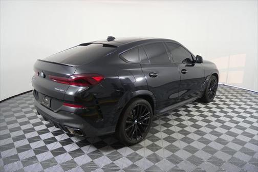 2023 BMW X6 xDrive40i