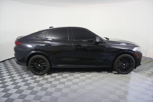 2023 BMW X6 xDrive40i
