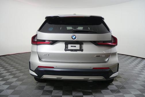 Space Silver Metallic 2023 BMW X1 xDrive28i