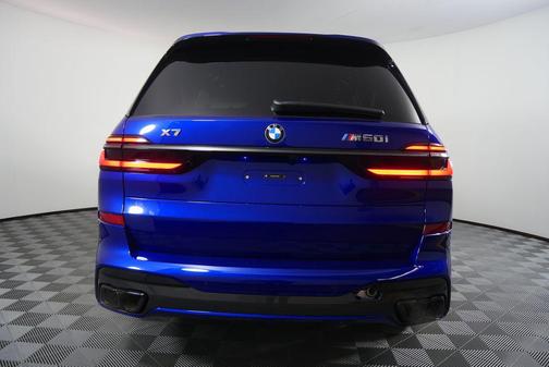 2026 BMW X7 M60i
