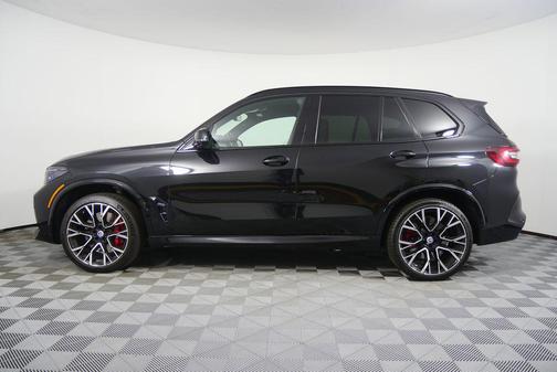 2022 BMW X5 M Base