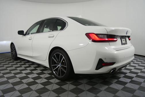 2021 BMW 330 330i
