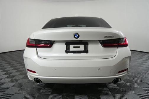2024 BMW 330 i