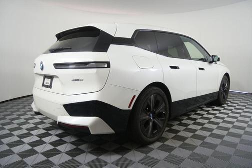 2023 BMW iX xDrive50