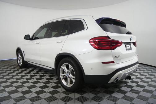 Mineral White Metallic 2021 BMW X3 sDrive30i