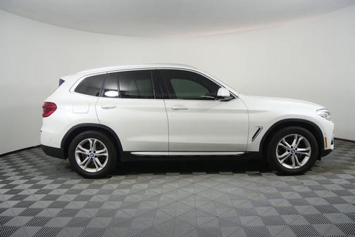 Mineral White Metallic 2021 BMW X3 sDrive30i