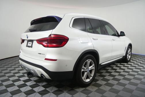 Mineral White Metallic 2021 BMW X3 sDrive30i