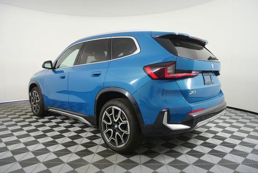 Blue Bay Lagoon Metallic 2025 BMW X1 xDrive28i