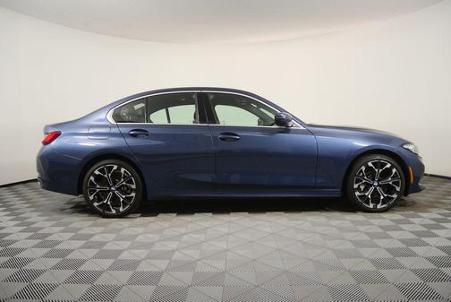 2025 BMW 330 xDrive