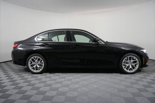2025 BMW 330 i xDrive