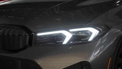 2026 BMW 330 i