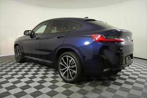 2022 BMW X4 M40i