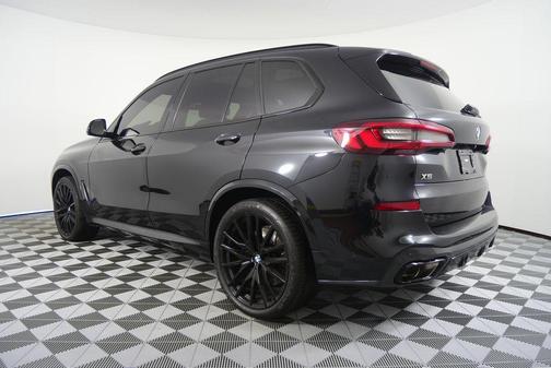 2023 BMW X5 M50i