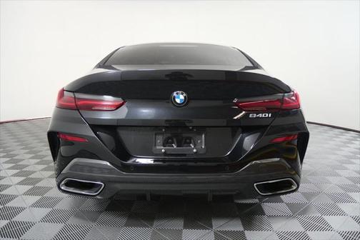 2022 BMW 840 i