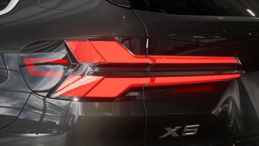 2026 BMW X5 PHEV xDrive50e