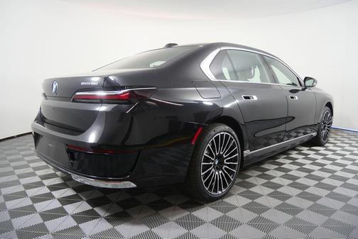 2026 BMW i7 eDrive50