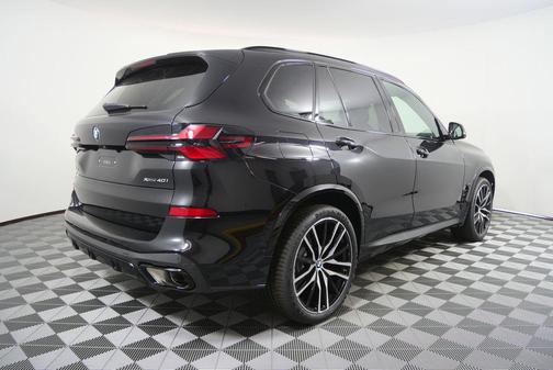 Black Sapphire Metallic 2026 BMW X5 xDrive40i