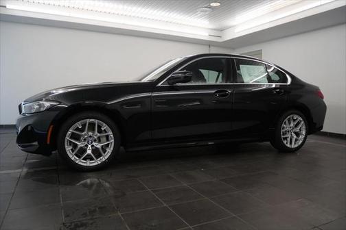 2025 BMW 330 i