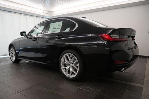 2025 BMW 330 i