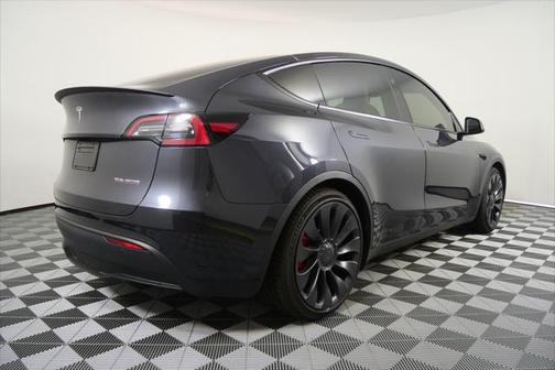 2024 Tesla Model Y Performance Dual Motor All-Wheel Drive