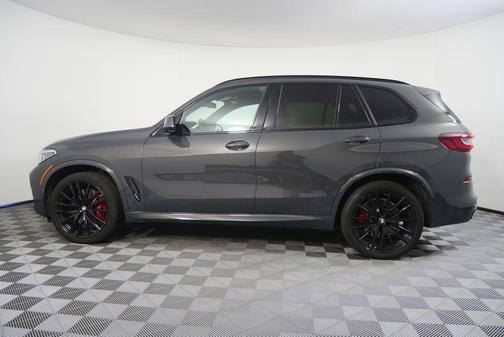 2023 BMW X5 M50i