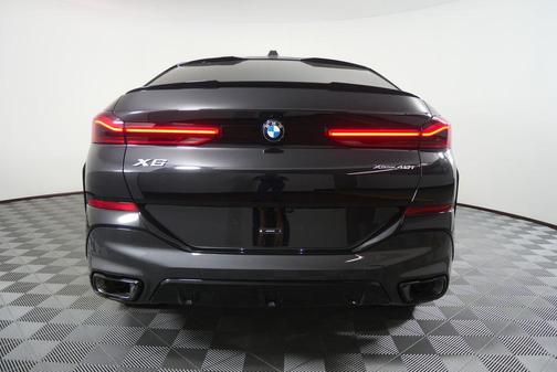 Black Sapphire Metallic 2027 BMW X6 xDrive40i