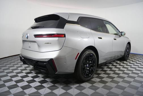 2026 BMW iX xDrive45