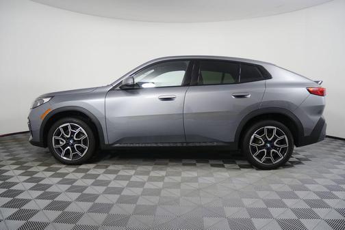 2025 BMW X2 xDrive28i