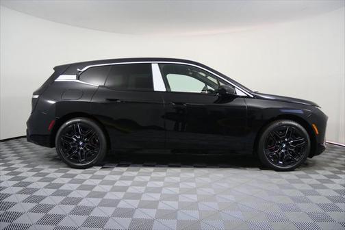 2026 BMW iX xDrive60