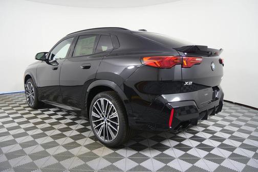 2026 BMW X2 M35i