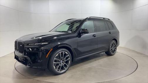 2026 BMW X7 M60i