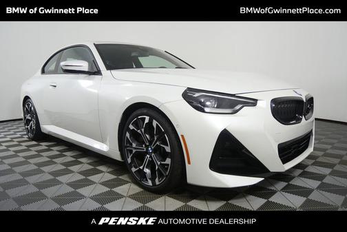 Mineral White Metallic 2025 BMW 230 230i