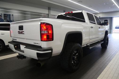 2018 GMC Sierra 2500 Denali