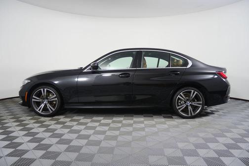 2024 BMW 330 330i
